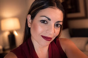 Ελευθερία Γιακουμάκη: Σήμερα η κηδεία της 43χρονης – Καρέ – καρέ η γυναικοκτονία που συγκλόνισε