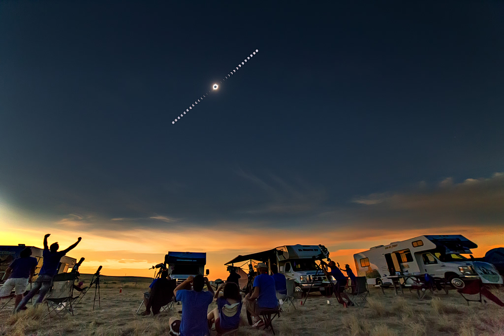 Οι έλληνες «κυνηγοί εκλείψεων» -Ταξιδεύουν σε όλο τον κόσμο για να παρατηρήσουν το εντυπωσιακό φαινόμενο