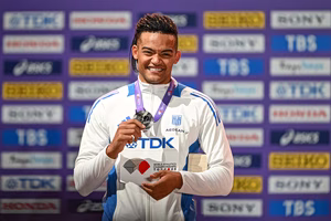 Πριμ σε 13 πρωταθλητές Ευρώπης και κόσμου του 2025 αποφάσισε η ΕΟΕ