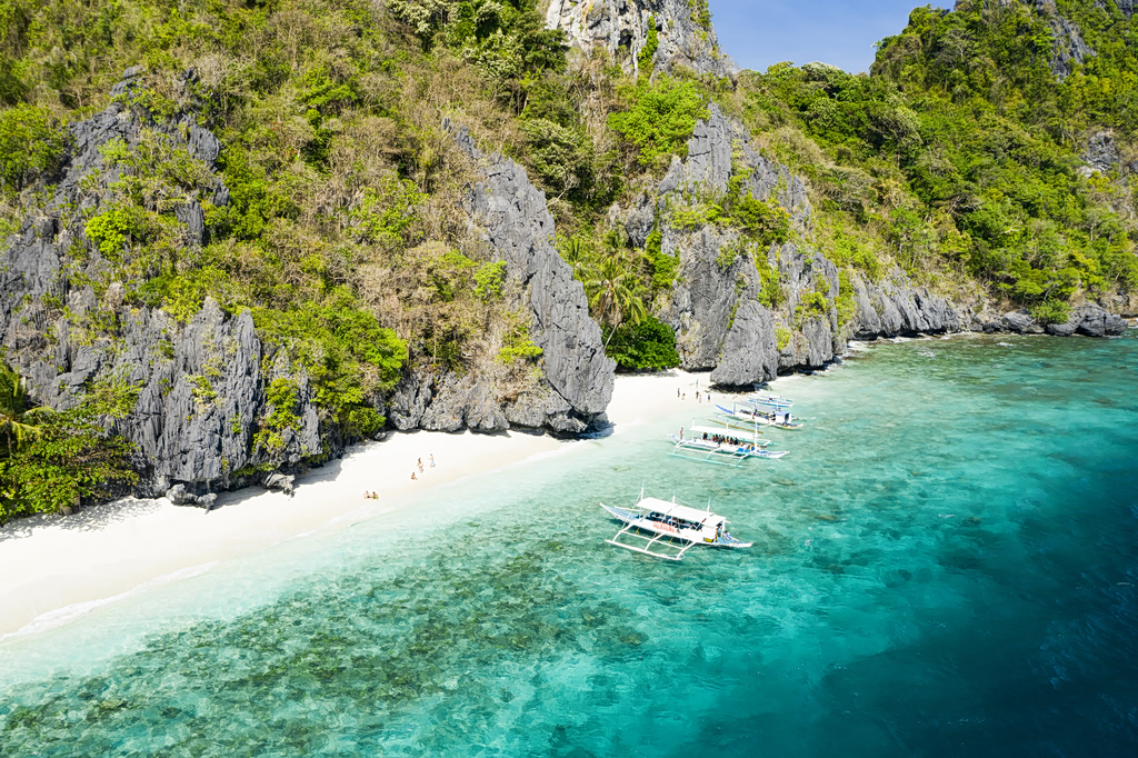 Αυτές είναι οι κορυφαίες παραλίες του κόσμου για το 2026 – Ποια είναι η ελληνική μία ανάσα πριν την κορυφή
