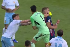 H ασύλληπτη ποινή στον Αντράδα για το επεισόδιο με μπουνιά στον αντίπαλό του