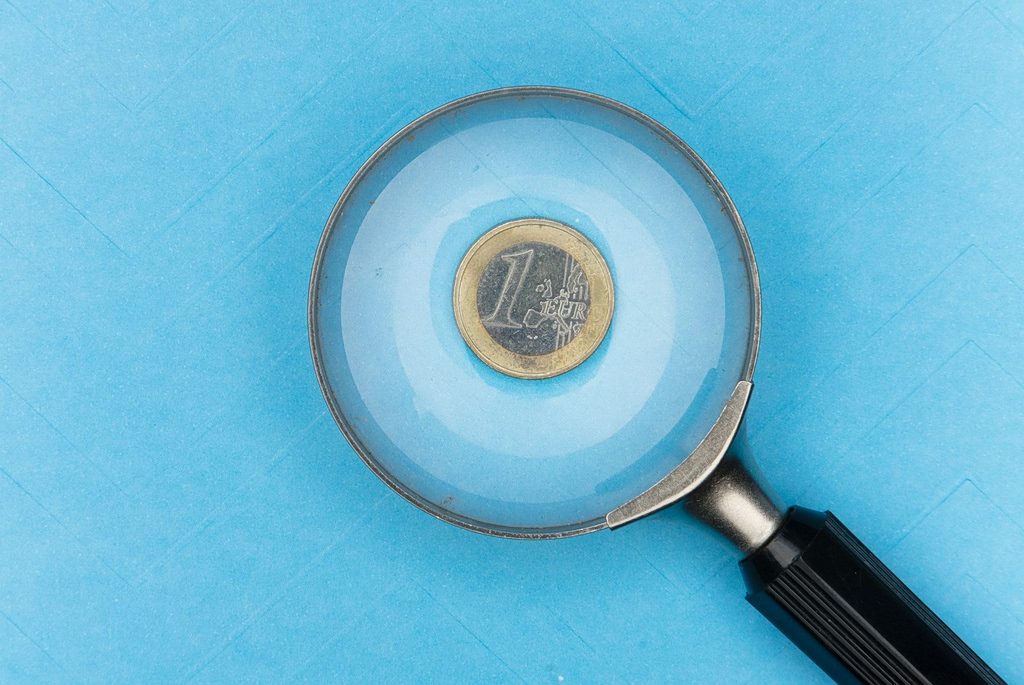 Συνάλλαγμα: Το ευρώ υποχωρεί 0,07%, στα 1,1703 δολάρια