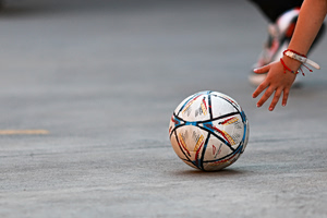 Αφρική: Νεκρός 20χρονος ποδοσφαιριστής μετά από επίθεση ενόπλων ληστών στο λεωφορείο της ομάδας του