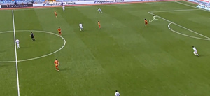 Γκολ… από άλλο πλανήτη: Ο Γιαννιώτης σκόραρε από τη δική του περιοχή!