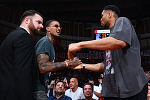 Το… πικάντικο story του Γιάννη Αντετοκούνμπο με τον Κάιλ Κούζμα (pic)