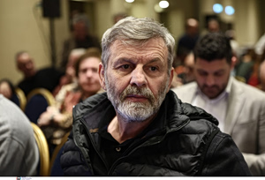 Απόστολος Γκλέτσος: Για το περιστατικό με τα δάκρυα του Στράτου Τζώρτζογλου – «Αυτοεξευτελισμός της τηλεόρασης»