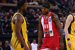 Ο ΡαϊΚουάν Γκρέι στο tanea.gr: «Αυτό είπα με τον Τζόουνς – Ανυπομονώ για το Final Four»