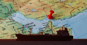 Τρία ιρανικά δεξαμενόπλοια πέρασαν τα Στενά του Ορμούζ μεταφέροντας 5 εκατ. βαρέλια, λέει η Kpler