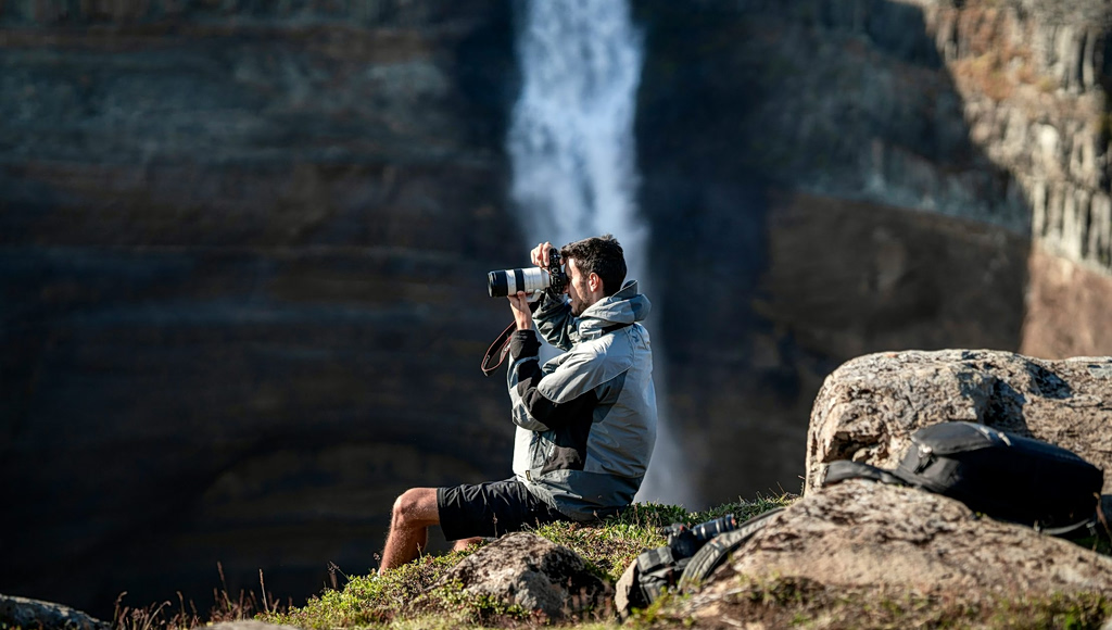 Ο πιο αλλόκοτος διαγωνισμός αεροπορικής: Αν δεν ξέρεις να βγάζεις φωτογραφίες, κερδίζεις ταξίδι στην Ισλανδία και χιλιάδες ευρώ