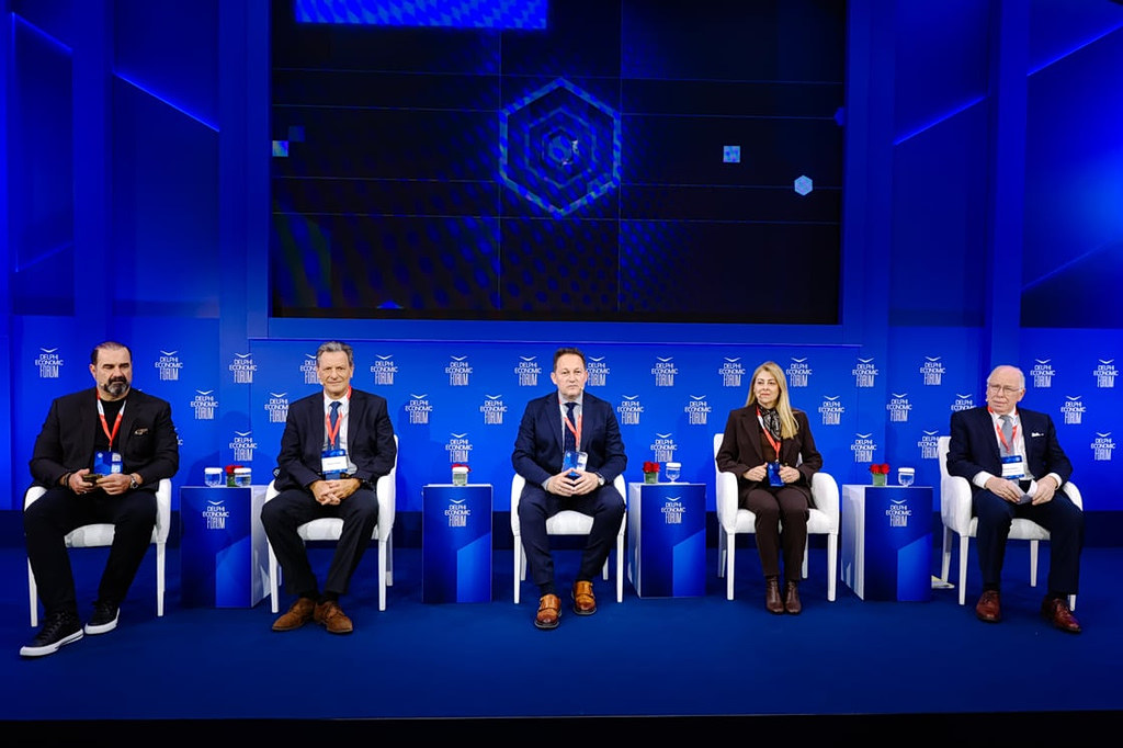 Οικονομικό Φόρουμ Δελφών – Θ. Σκυλακάκης: Το 70-80% των φορολογικών εσόδων στην Ευρώπη προέρχεται από την εργασία και την κατανάλωση