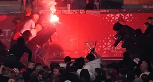 Ερυθρός Αστέρας – Παρτίζαν: Νέα πλάνα από τα επεισόδια πριν το τζάμπολ