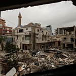 Ασταμάτητοι βομβαρδισμοί στο Ιράν, 8 νεκροί από πλήγμα σε γέφυρα – Ο Τραμπ απειλεί με χτυπήματα σε εργοστάσια ενέργειας