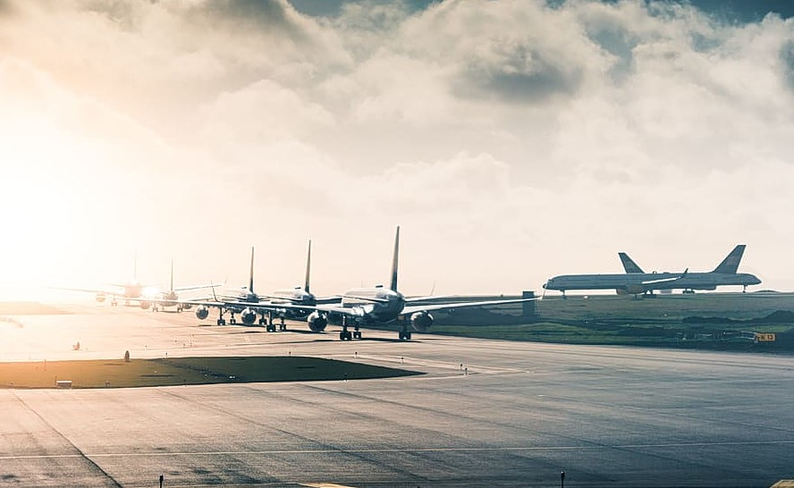 Συναγερμός στην Ιταλία: Αεροδρόμια χωρίς καύσιμα και περιορισμοί στις πτήσεις