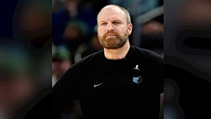 NBA: Ο Τέιλορ Τζένκινς θα είναι ο νέος προπονητής των Μιλγουόκι Μπακς του Γιάννη Αντετοκούνμπο