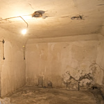 Τα μυστικά καταφύγια της Αττικής: Η αθέατη πόλη κάτω από τα πόδια μας που δεν γνωρίζουμε