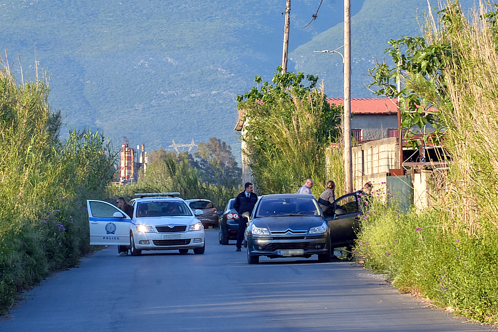 Ραγδαίες εξελίξεις στην Καλαμάτα: Βρήκαν το όπλο της δολοφονίας – Συνεχείς προσαγωγές υπόπτων