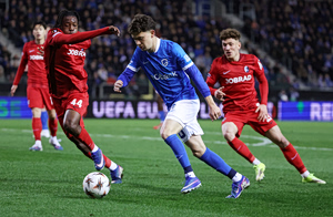 Η UEFA αποθεώνει τα «μαγικά» του Κωνσταντίνου Καρέτσα για ακόμα μία φορά