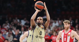 Απαγόρευση μεταγραφών στην Παρτίζαν λόγω Πάντερ