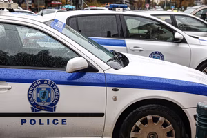 Καταδίωξη στη Θεσσαλονίκη: Μεθυσμένος οδηγός επιχείρησε να πατήσει αστυνομικό για να αποφύγει έλεγχο