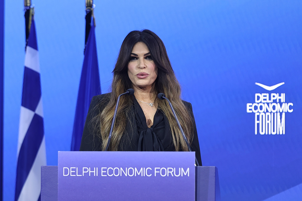 Φόρουμ Δελφών: «Ο πρόεδρος Τραμπ θεωρεί την Ελλάδα βασικό στρατηγικό εταίρο» τόνισε η Κίμπερλι Γκιλφόιλ