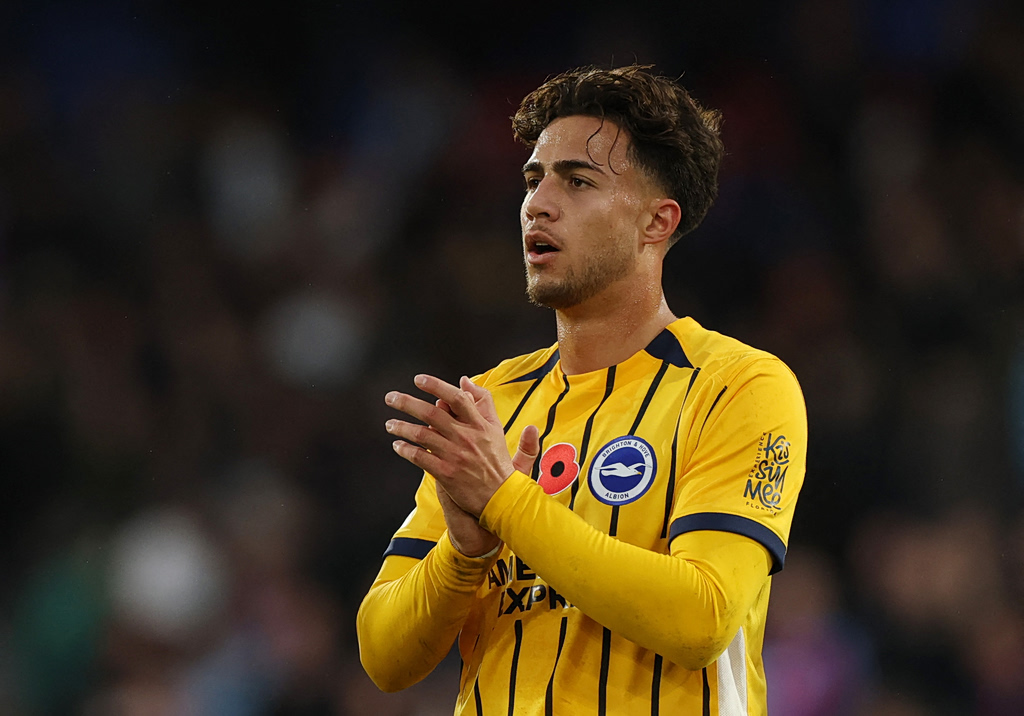 Αποθέωση στον Κωστούλα από τον προπονητή της Μπράιτον: «Τεράστιο ταλέντο, θα γίνει κομβικός»