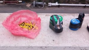 Πειραιάς: 15χρονος συνελήφθη αφού πέταξε κροτίδες σε λεωφορείο εν κινήσει το βράδυ της Ανάστασης