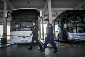 Αναστάτωση σε λεωφορείο του ΚΤΕΛ Βόλου με 40χρονο που φέρεται να θώπευσε 17χρονη