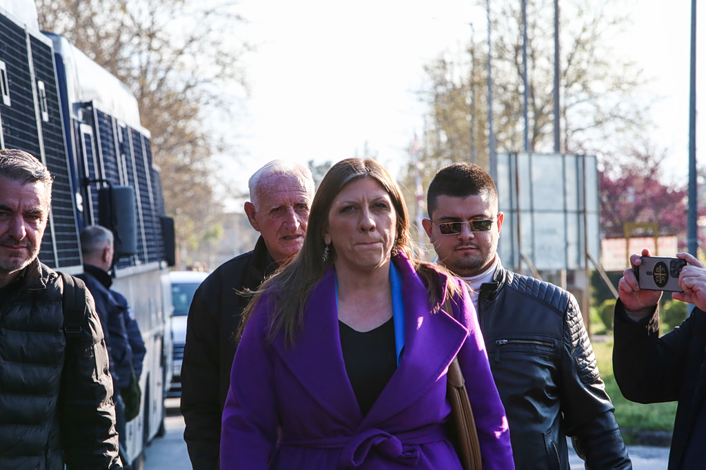 Τέμπη: Βίντεο δημοσίευσε η Κωνσταντοπούλου από τη δίκη με αφιέρωση σε όσους σίγησαν– «Τι σας τάξανε;»