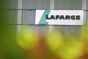 «Βόμβα» στη Γαλλία: Καταδίκη-σοκ για την Lafarge – Κρίθηκε ένοχη για χρηματοδότηση του ISIS στη Συρία