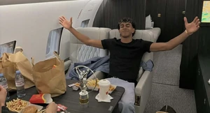 Ο Γιαμάλ γιόρτασε το βραβείο του καλύτερου νέου αθλητή της χρονιάς με… McDonalds (pic)