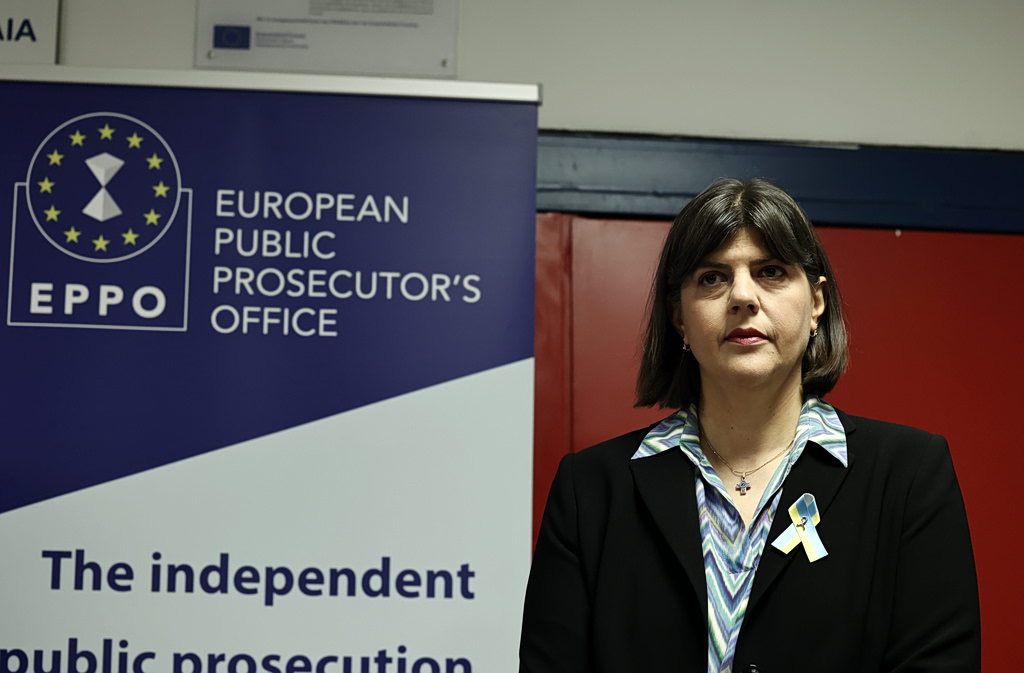 Περιμένοντας ξανά τη Λάουρα Κοβέσι