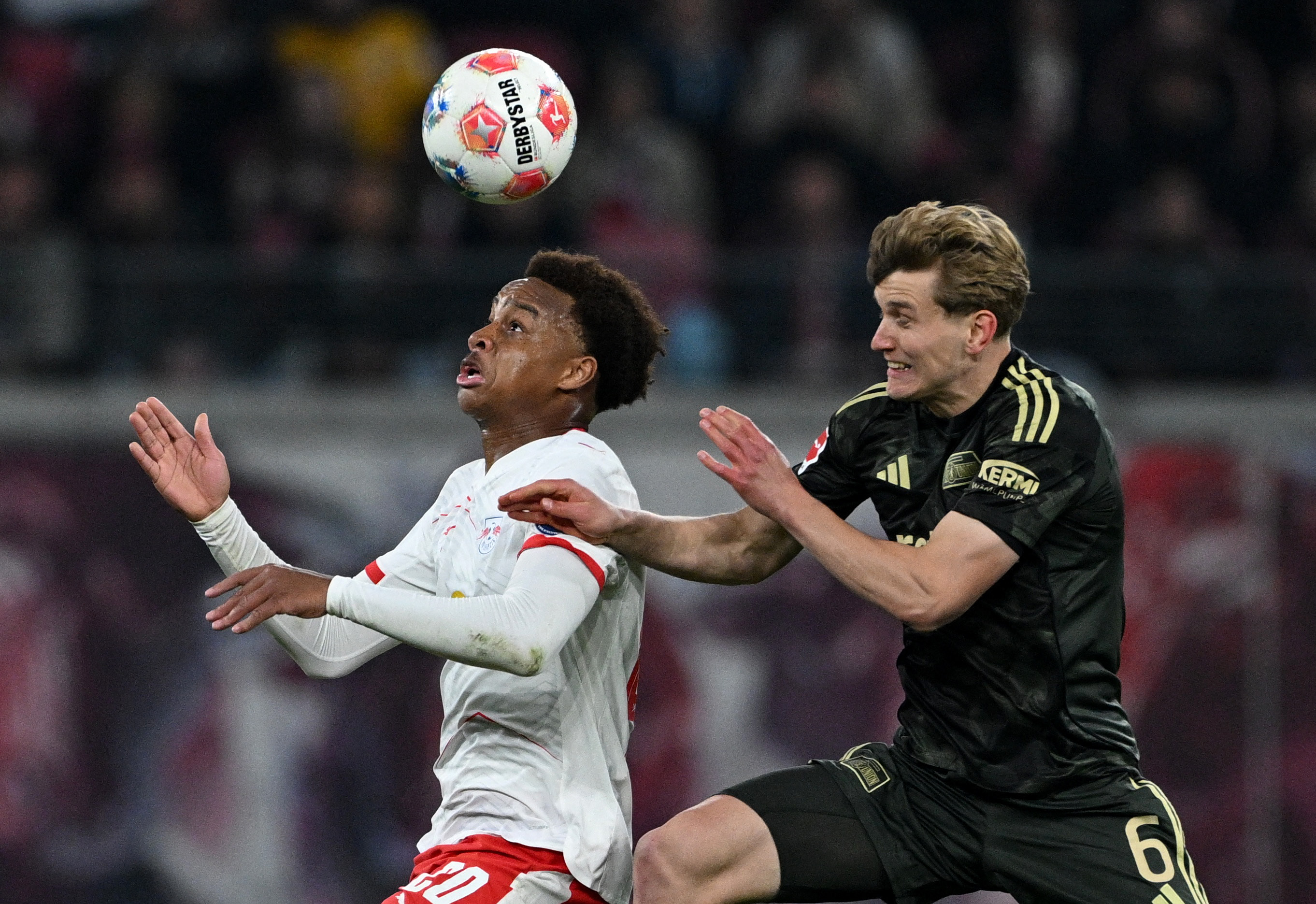 Bundesliga: &Tau;&omicron; Champions League &kappa;&alpha;&lambda;&epsilon;ί &tau;&eta; &Lambda;&epsilon;&iota;&psi;ί&alpha;, ά&nu;&epsilon;&tau;&omicron; 3-1 &tau;&eta;&nu; &Omicron;&upsilon;&nu;&iota;ό&nu; &Beta;&epsilon;&rho;&omicron;&lambda;ί&nu;&omicron;&upsilon; &ndash; &Pi;έ&mu;&pi;&tau;&eta; &sigma;&epsilon;&rho;ί &nu;ί&kappa;&eta; &mu;&epsilon;&tau;ά &alpha;&pi;ό &tau;&rho;ί&alpha; &chi;&rho;ό&nu;&iota;&alpha;