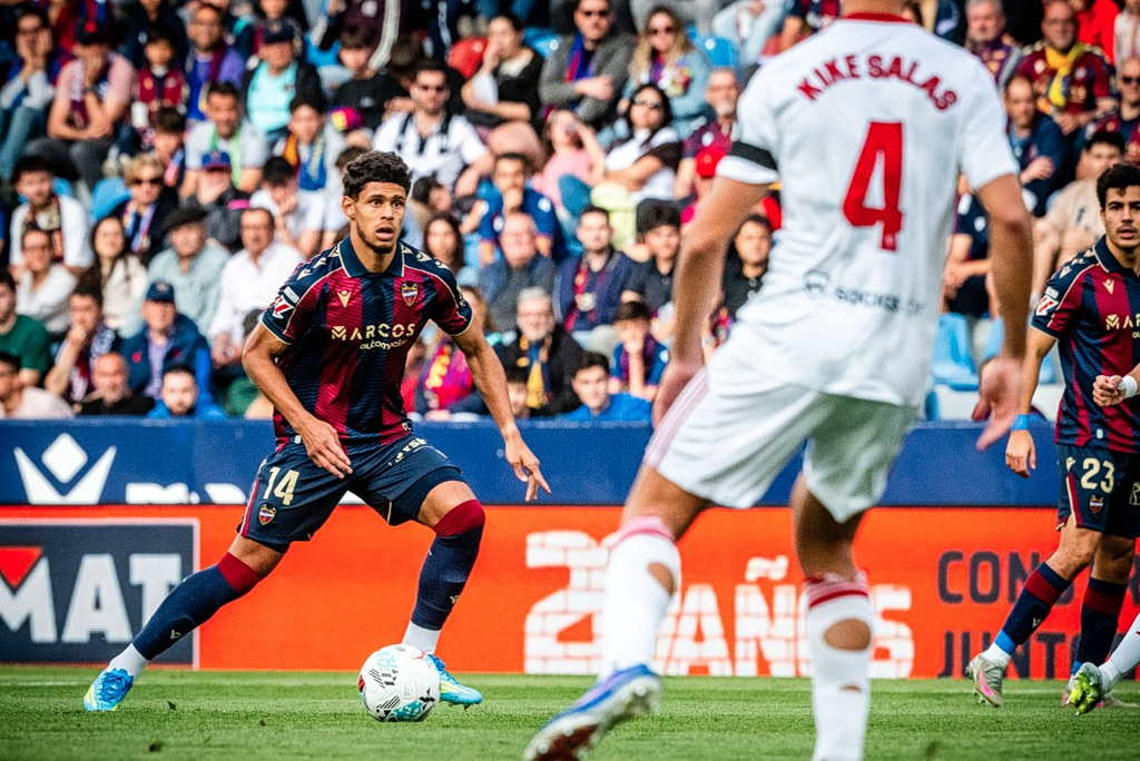 La Liga: Ο Ρομέρο «καθάρισε» για την Λεβάντε, ο Καμέγιο στο τέλος έδωσε μεγάλη νίκη στην Βαγιεκάνο