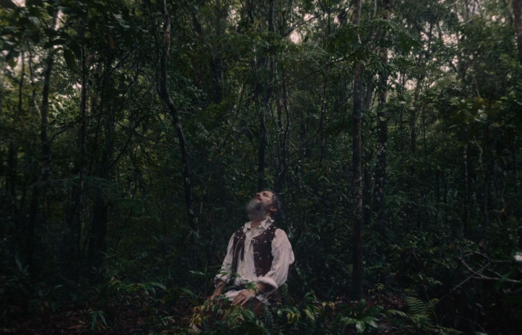 Εις το όνομα… της εξουσίας