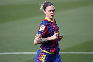 Αδιανόητο γκολ από κόρνερ της Λεόν – Τρομερή στιγμή στην εξάρα της Μπαρτσελόνα (vid)