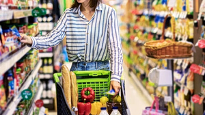 Market Pass: Νωρίτερα οι αιτήσεις – Ποιοι είναι οι δικαιούχοι και τι ισχύει για τα αναδρομικά έως 1.200 ευρώ