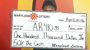 ΗΠΑ: Υπερτυχερός άνδρας έπαιξε για ξυστό μετά την υπερωρία του και κέρδισε 100.000 δολάρια