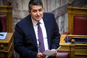 Σιδερένιος