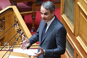 Live η μάχη στη Βουλή για το Κράτος Δικαίου – Στο βήμα ο Κυριάκος Μητσοτάκης