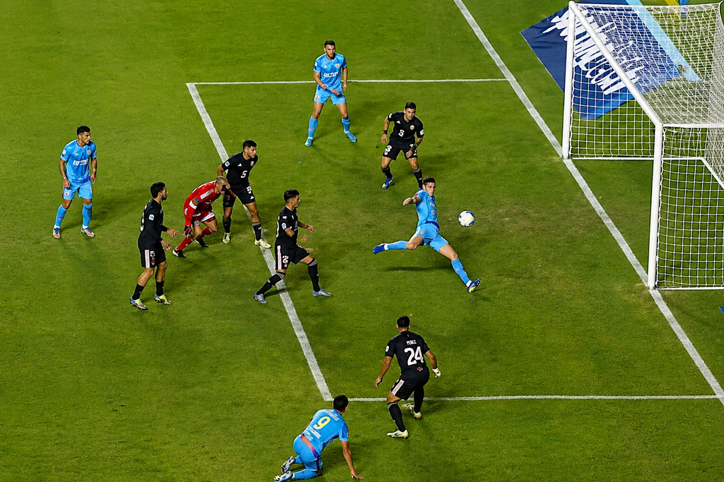 Copa Sudamericana: Ανεπανάληπτη χαμένη ευκαιρία σε κενή εστία (vid)