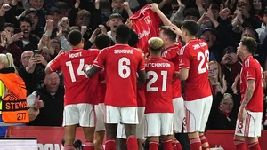 Η συγκινητική αφιέρωση της Νότιγχαμ στον Άντερσον στην πρόκριση επί της Πόρτο