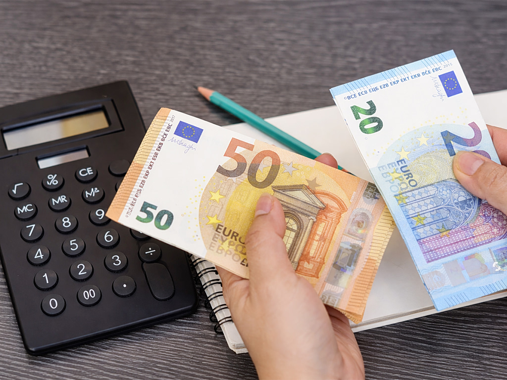 e-ΕΦΚΑ: Ανατροπή με τις οφειλές – Παραγραφή σε 5 χρόνια από το 2026