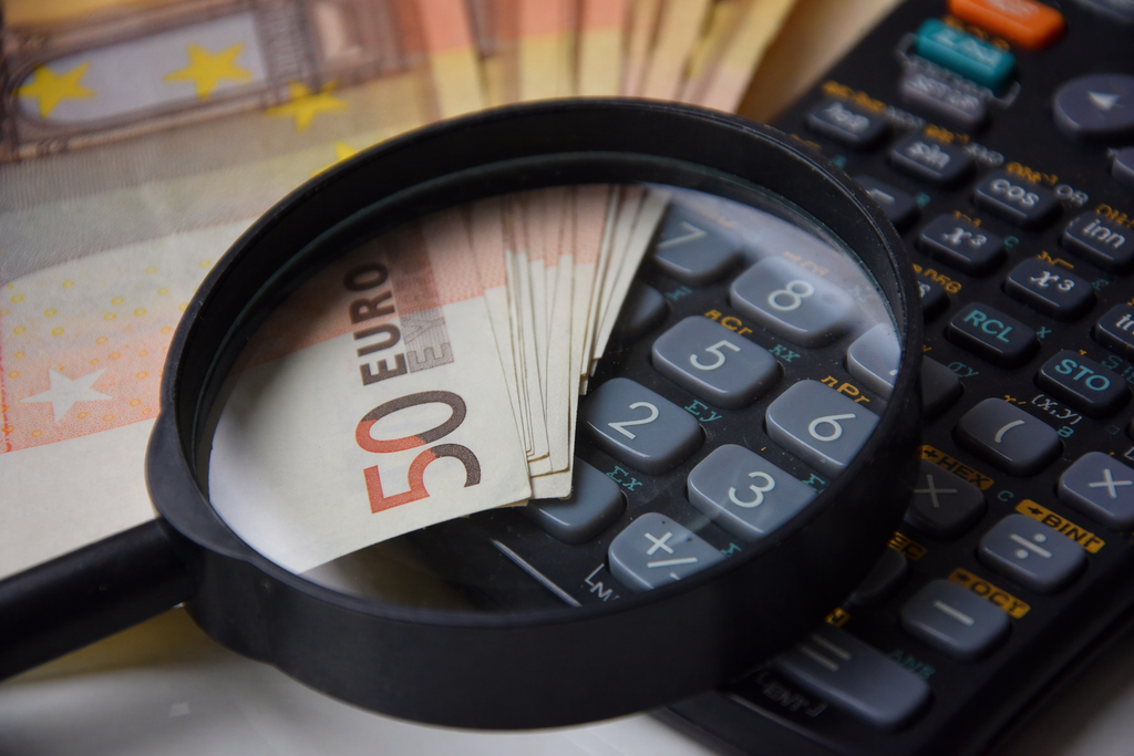 Τα «ψιλά γράμματα» των 8 νέων μέτρων στήριξης – Πώς αποκωδικοποιείται η πρώτη πράξη των ενισχύσεων