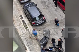 Παγκράτι: Αιματηρό περιστατικό για μία θέση πάρκινγκ – Φωτογραφία ντοκουμέντο