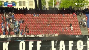 Υβριστικό πανό κατά της ιδιοκτησίας από τους οπαδούς της Γκρασχόπερς (pic)