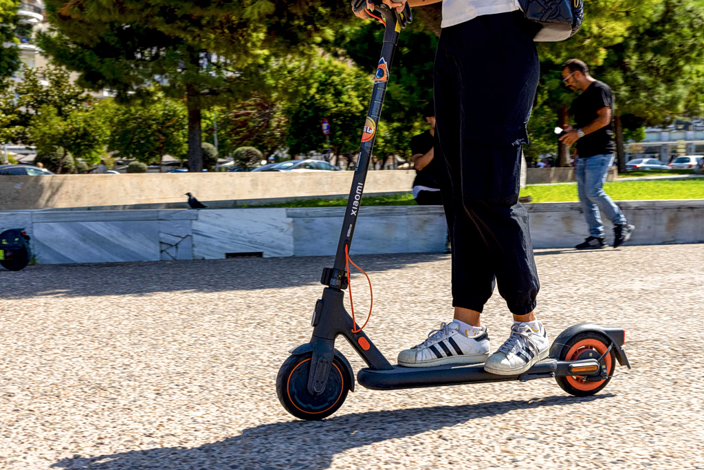 Θρήνος στην Ηλεία για τον 13χρονο που έχασε τη ζωή του με πατίνι –  Πάνω από μια γινόταν ΚΑΡΠΑ, «είμαστε συγκλονισμένοι»