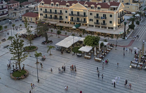 Κεφαλονιά: Νεκρή 19χρονη σε κεντρική πλατεία στο Αργοστόλι – «Γρίφος» τα αίτια θανάτου