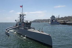 WSJ: Πάνω από 15 πολεμικά πλοία των ΗΠΑ συμμετέχουν στον ναυτικό αποκλεισμό κατά του Ιράν