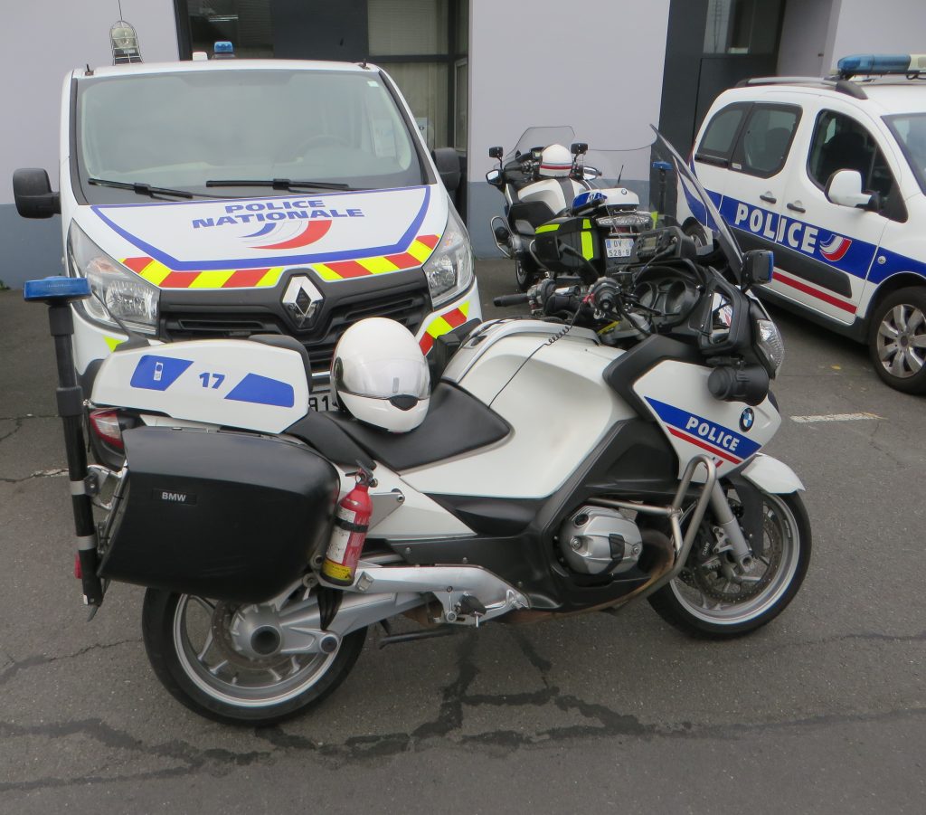 Φρίκη στη Γαλλία: Πατέρας είχε τον 9χρονο γιο του κλεισμένο μέσα σε βαν για πάνω από έναν χρόνο