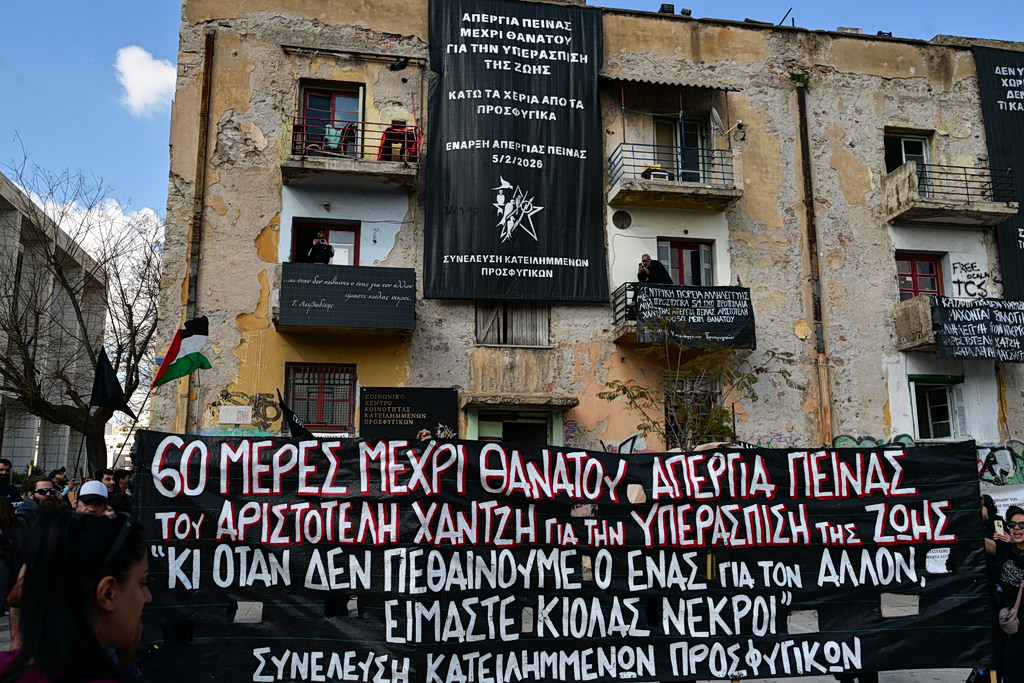 «Δεν υπάρχει κανένα σενάριο κατεδάφισης» – Το σχέδιο της Περιφέρειας Αττικής για τα Προσφυγικά